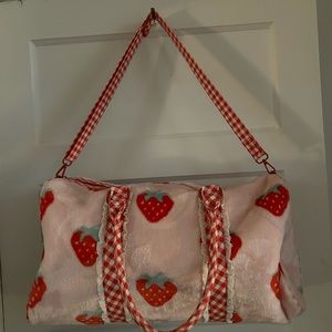 STRAWBERRY SHORTCAKE DUFFLE BAG (DISCONTINUED)